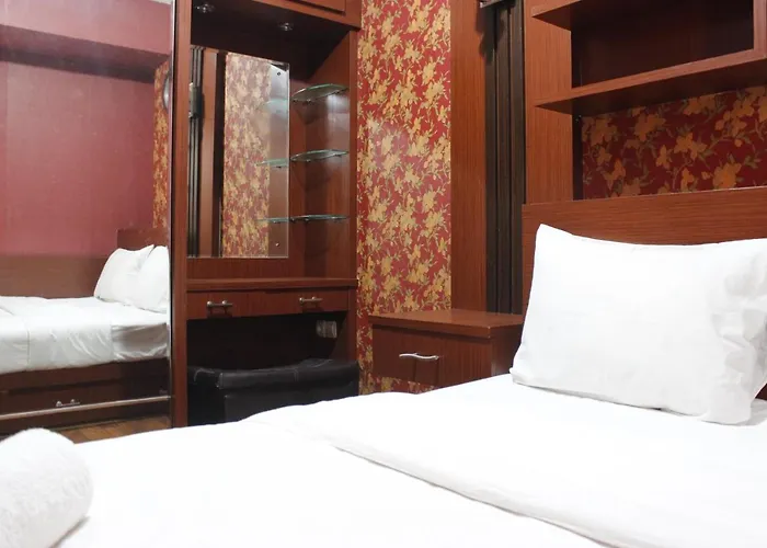 Parquette 2BR Gateway Ahmad Yani Cicadas Apartment By Travelio