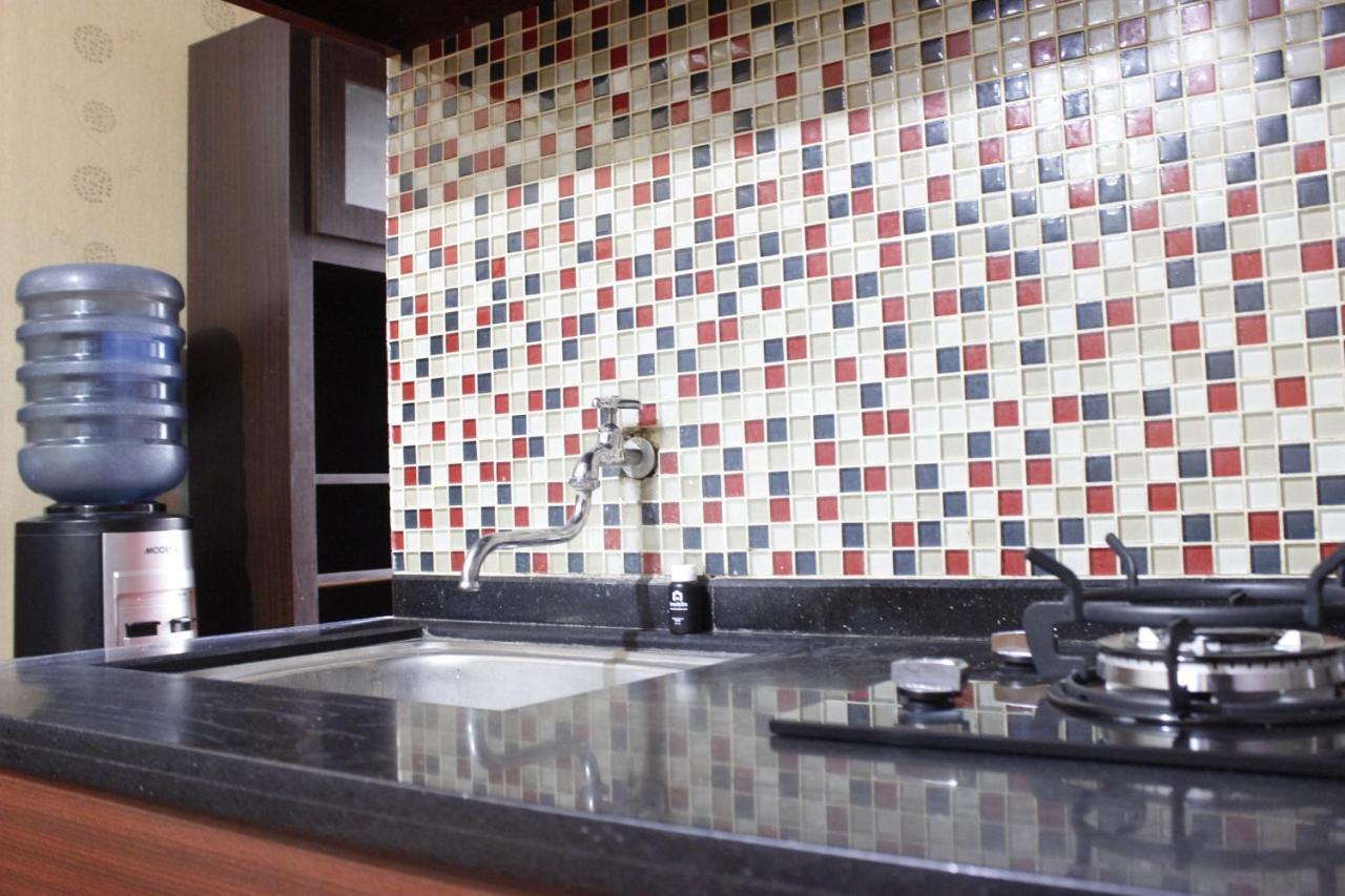 Parquette 2br Gateway Ahmad Yani Cicadas By Travelio Apartemen *