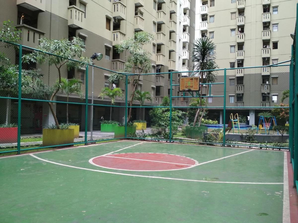 Apartemen Parquette 2br Gateway Ahmad Yani Cicadas By Travelio *