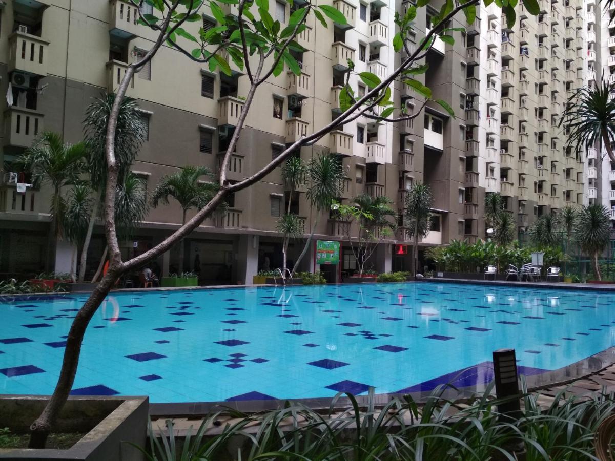 Parquette 2br Gateway Ahmad Yani Cicadas By Travelio *